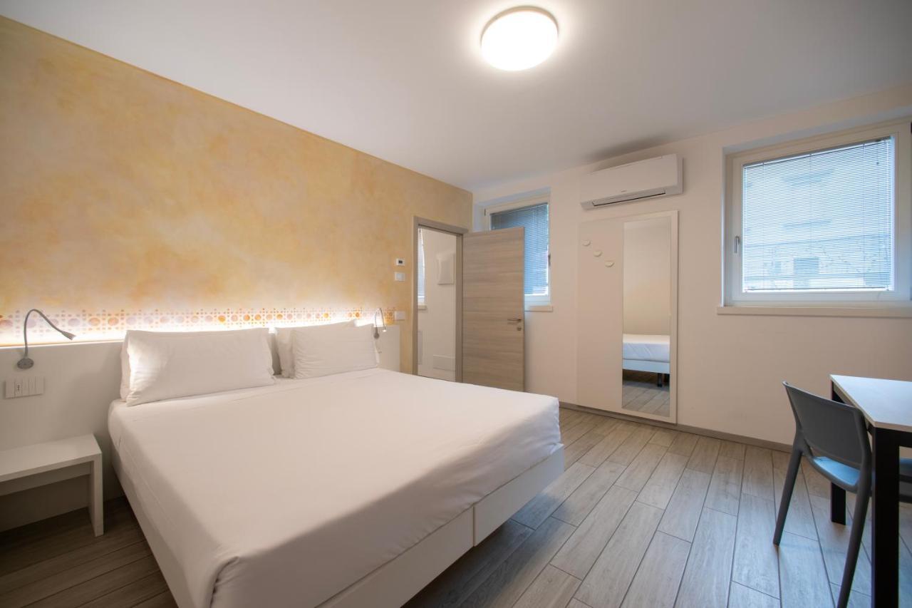 Cityu - Grazioli 27 Trento Centro Con Parcheggio Privato Gratuito 外观 照片