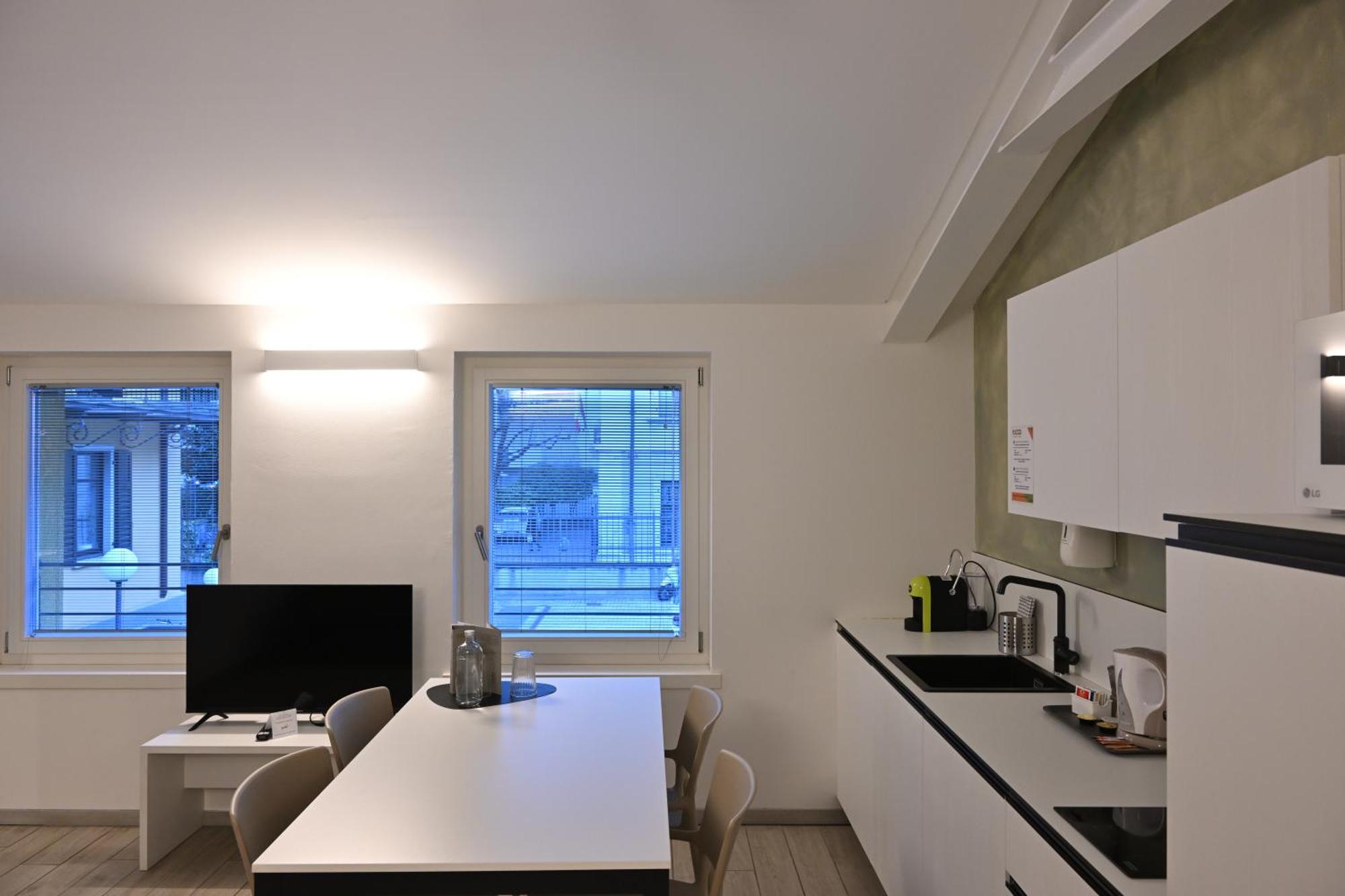 Cityu - Grazioli 27 Trento Centro Con Parcheggio Privato Gratuito 外观 照片